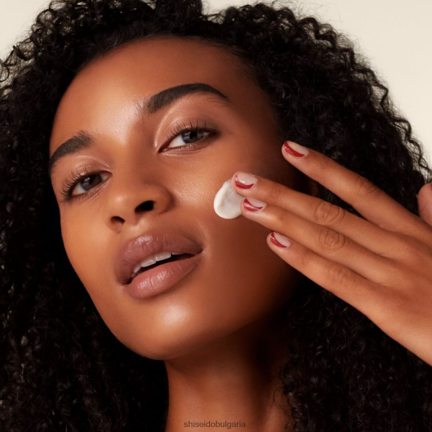 грижа за кожата Shiseido крем за изглаждане на бръчки обогатен DJ08T430