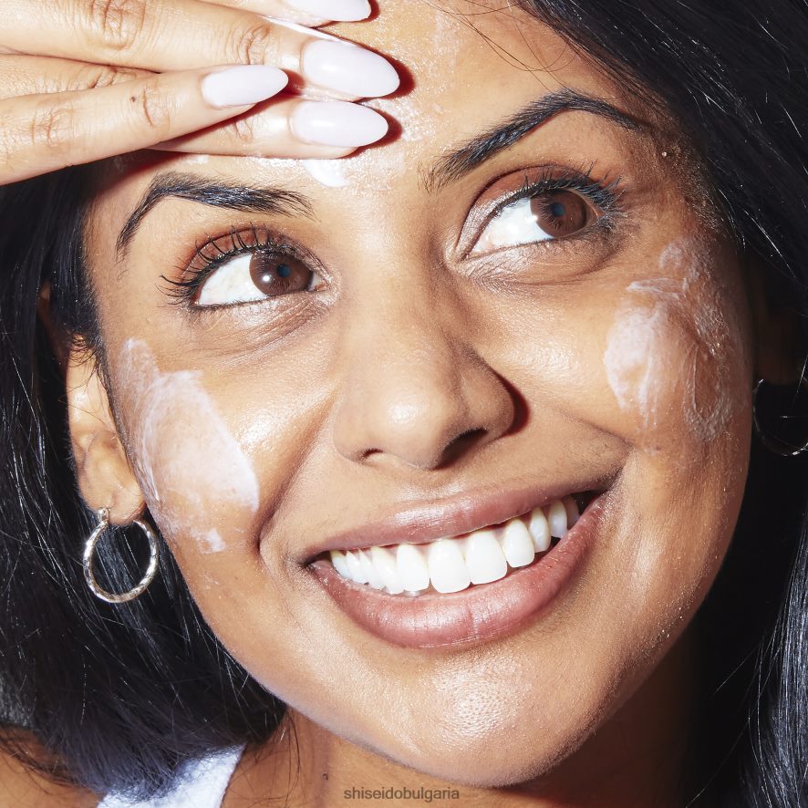 слънцезащитен крем Shiseido градска среда слънцезащитен крем със свежа влага spf 42 DJ08T487